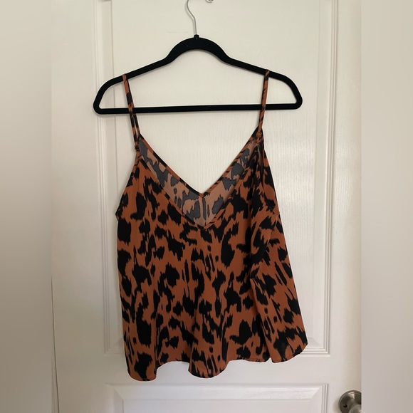 SHEIN XL women’s animal print top - Picture 3 of 3